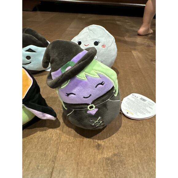 Lot of 4 5” in Halloween FlipAMallows - Picture 3 of 6